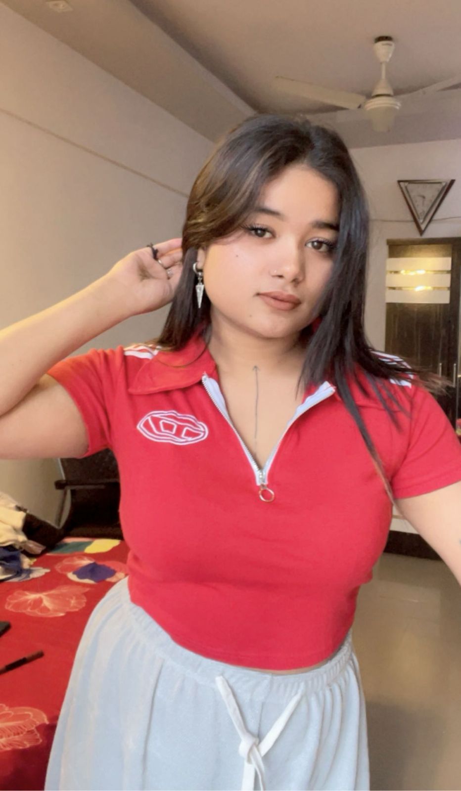No advance Hand to hand payment cash call me fast genuine service VIP model home service out call and Hotel service available call girls All Ahmedabad 
